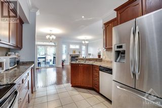 Photo 7: 1012 PINECREST ROAD UNIT#A in Ottawa: House for sale : MLS®# 1389674