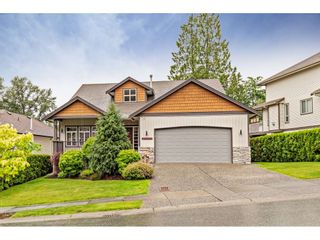 Photo 1: 35697 LEDGEVIEW Drive in Abbotsford: Abbotsford East House for sale in "Ledgeview Estates" : MLS®# R2465169