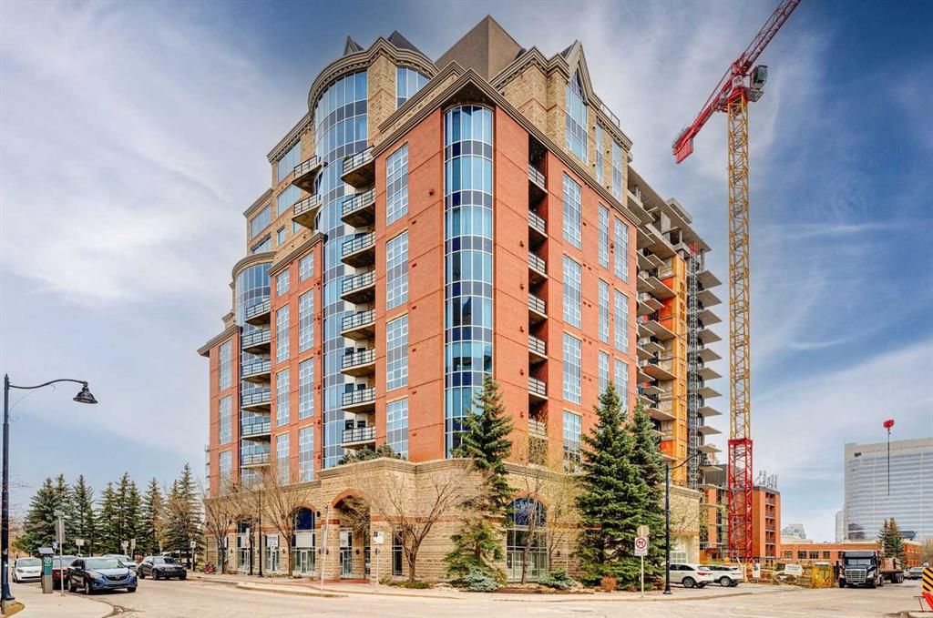 Main Photo: 503 110 7 Street SW in Calgary: Eau Claire Apartment for sale : MLS®# A2129773