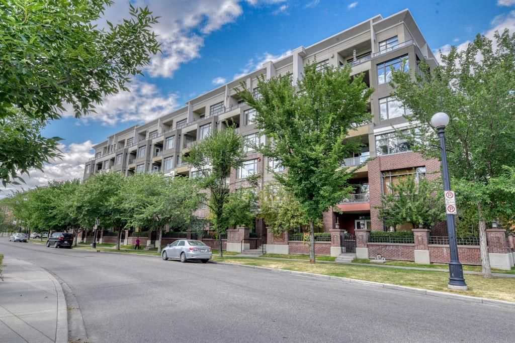 Main Photo: 118 930 Centre Avenue NE in Calgary: Bridgeland/Riverside Apartment for sale : MLS®# A1245278