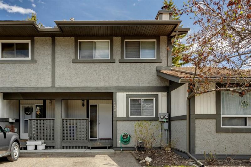 FEATURED LISTING: 128 - 7172 COACH HILL Road Southwest Calgary