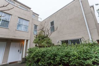 Photo 1: D 3441 E 43RD Avenue in Vancouver: Killarney VE Townhouse for sale (Vancouver East)  : MLS®# R2029018