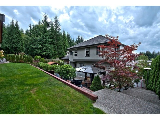 Photo 2: Photos: 1598 BRAMBLE Lane in Coquitlam: Westwood Plateau House for sale : MLS®# V1024226