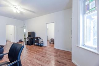 Photo 5: 223 Brooklyn Street in Winnipeg: St James Residential for sale (5E)  : MLS®# 202302360