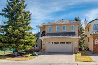 Photo 2: 26 Woodpark Circle SW in Calgary: Woodlands Detached for sale : MLS®# A2124133