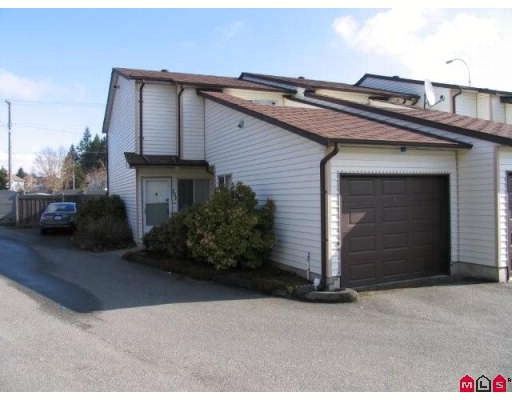 Main Photo: 101 15529 87A Avenue in Surrey: Fleetwood Tynehead Townhouse for sale in "EVERGREEN ESTATES" : MLS®# F2906932