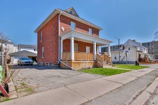 Photo 2: 201 Albert Street in Oshawa: Central House (2-Storey) for sale : MLS®# E5975199