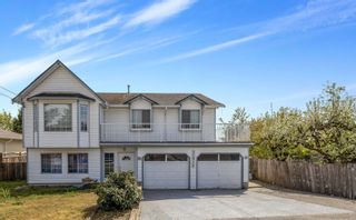 Photo 1: 32926 10TH Avenue in Mission: Mission BC House for sale : MLS®# R2874869