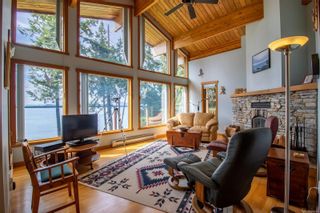 Photo 5: 1602 Storm Cres in Pender Island: GI Pender Island House for sale (Gulf Islands)  : MLS®# 906267
