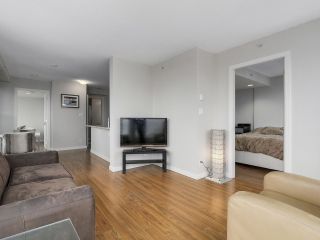 Photo 8: 1507 1068 W BROADWAY in Vancouver: Fairview VW Condo for sale (Vancouver West)  : MLS®# R2137350