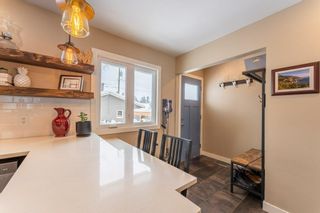 Photo 10: 428 Queen Charlotte Drive SE in Calgary: Queensland Detached for sale : MLS®# A2020358