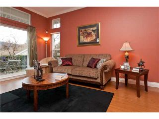 Photo 3: 3 3405 PLATEAU Boulevard in Coquitlam: Westwood Plateau Townhouse for sale in "PINNACLE RIDGE" : MLS®# V932727