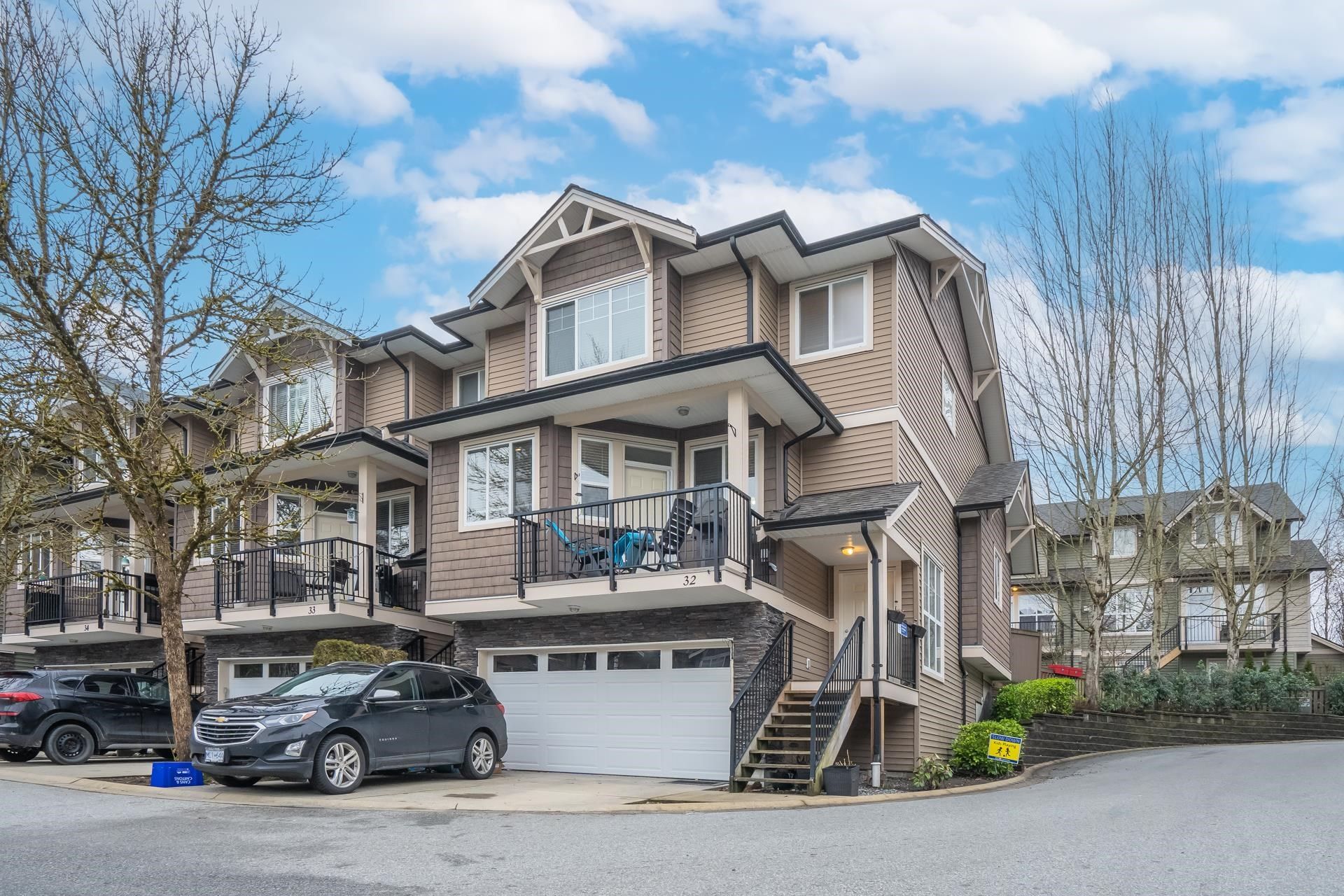 Main Photo: 32 11720 COTTONWOOD Drive in Maple Ridge: Cottonwood MR Townhouse for sale in "COTTONWOOD GREEN" : MLS®# R2769199