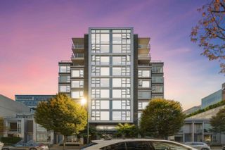 Photo 1: 501 538 W 7TH Avenue in Vancouver: Fairview VW Condo for sale in "CAMBIE+7" (Vancouver West)  : MLS®# R2812047
