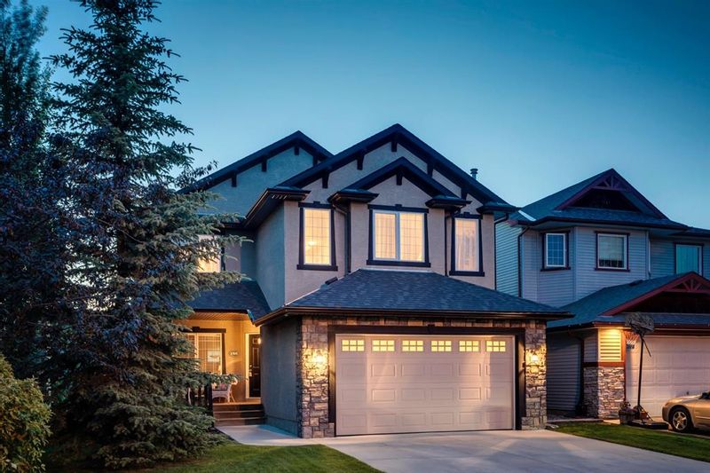 FEATURED LISTING: 146 COUGARSTONE Crescent Southwest Calgary