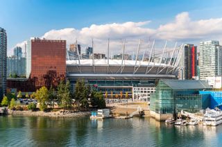 Photo 37: 701 151 ATHLETES Way in Vancouver: False Creek Condo for sale in "CANADA HOUSE ON THE WATER" (Vancouver West)  : MLS®# R2653667