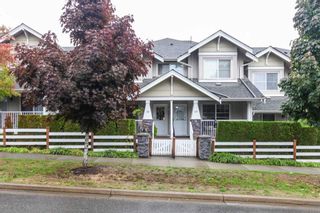 Main Photo: 46 6568 193B Street in Surrey: Clayton Townhouse for sale (Cloverdale)  : MLS®# R2305531