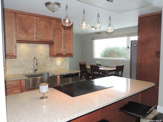 Photo 7: 132 Mcdougall Crescent in Regina: Whitmore Park Residential for sale : MLS®# SK899854