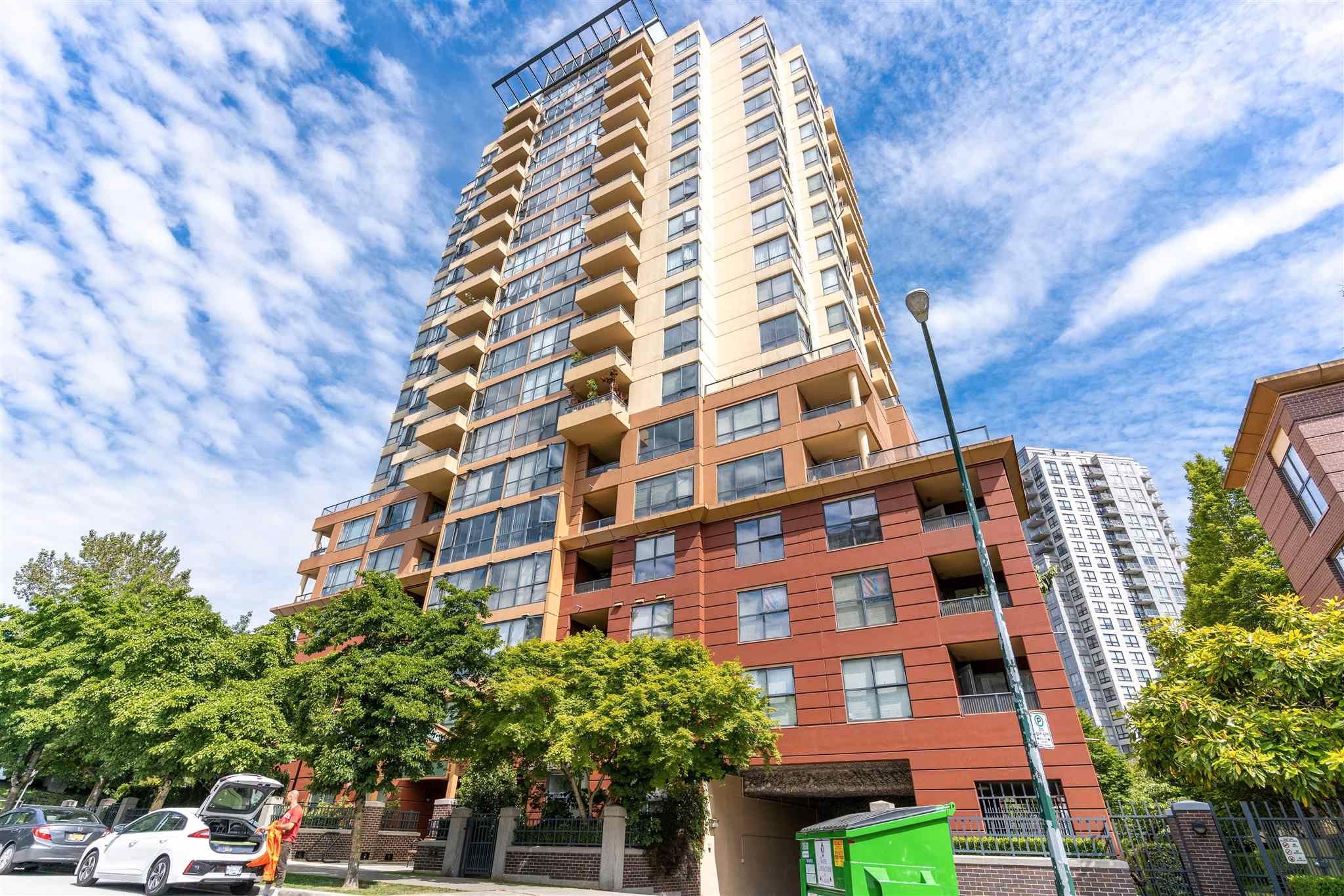 Main Photo: 605 5288 MELBOURNE Street in Vancouver: Collingwood VE Condo for sale in "Emerald Park Place" (Vancouver East)  : MLS®# R2596993