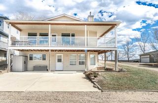 Photo 1: 401 Sunset Drive: Rural Vulcan County Detached for sale : MLS®# A2121498