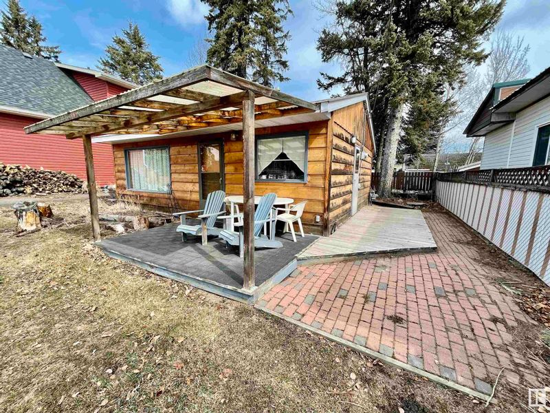 FEATURED LISTING: 423 5 Street Rural Wetaskiwin County