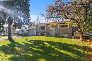 Photo 1: 7921 HURD Street in Mission: Mission BC House for sale : MLS®# R2844356