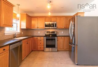 Photo 8: 563 Heather Crescent in Kingston: Kings County Residential for sale (Annapolis Valley)  : MLS®# 202206935