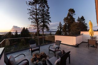 Photo 10: 2729 CRESCENT Drive in Surrey: Crescent Bch Ocean Pk. House for sale (South Surrey White Rock)  : MLS®# R2838974