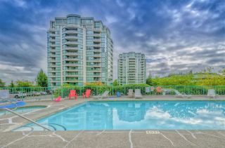 Main Photo: 704 8831 LANSDOWNE Road in Richmond: Brighouse Condo for sale : MLS®# R2309579