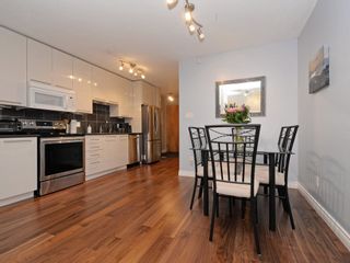 Photo 10: 205 828 CARDERO Street in Vancouver: West End VW Condo for sale in "FUSION" (Vancouver West)  : MLS®# R2178051