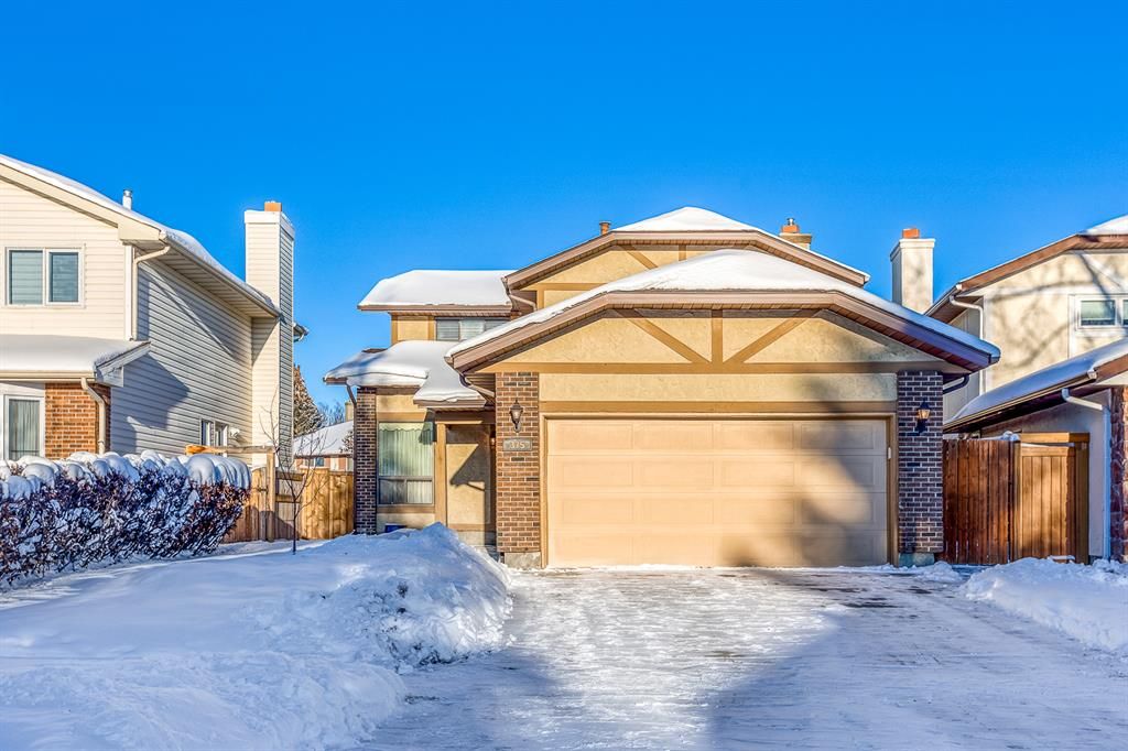 Main Photo: 375 Woodfield Road SW in Calgary: Woodbine Detached for sale : MLS®# A2011027