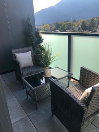 Photo 11: 609 38013 THIRD Avenue in Squamish: Downtown SQ Condo for sale in "THE LAUREN" : MLS®# R2462181