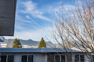 Photo 14: 421 711 E 6TH Avenue in Vancouver: Mount Pleasant VE Condo for sale in "PICASSO" (Vancouver East)  : MLS®# R2653473
