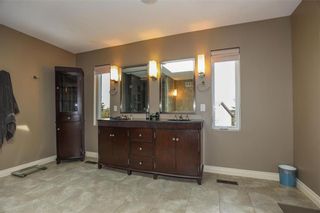 Photo 31: 43 Cavendish Court in Winnipeg: Linden Woods Residential for sale (1M)  : MLS®# 202206147