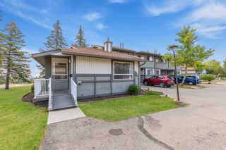 Photo 8: 111 7172 Coach Hill Road SW in Calgary: Coach Hill Row/Townhouse for sale : MLS®# A2000982