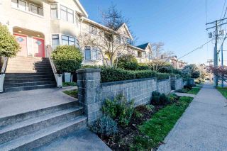 Photo 2: 13 221 ASH Street in New Westminster: Uptown NW Townhouse for sale in "PENNY LANE" : MLS®# R2018098