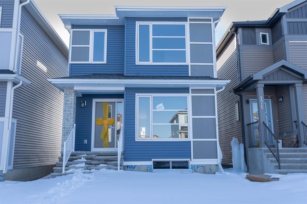 Main Photo: 167 Homestead Drive NE in Calgary: C-686 Detached for sale : MLS®# A2032804