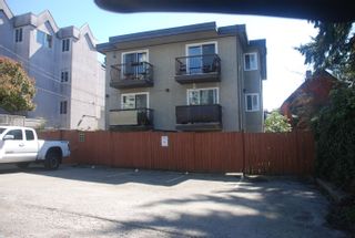 Photo 2: 1555 E 5TH Avenue in Vancouver: Grandview Woodland Multi-Family Commercial for sale (Vancouver East)  : MLS®# C8050000