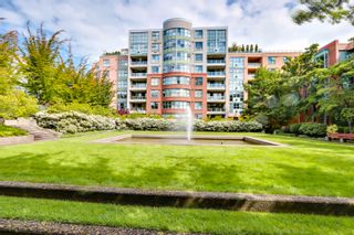 Photo 21: 304 518 W 14TH Avenue in Vancouver: Fairview VW Condo for sale in "PACIFICA" (Vancouver West)  : MLS®# R2780627