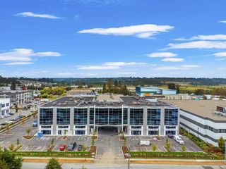 Photo 1: 325 15315 66 Avenue in Surrey: Fleetwood Tynehead Office for sale in "Cambridge Business Centre" : MLS®# C8059329
