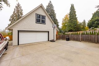 Photo 2: 24897 40 Avenue in Langley: Salmon River House for sale : MLS®# R2744354