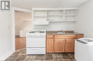 Photo 11: 53 KINSEY Street in St. Catharines: House for sale : MLS®# 40529773