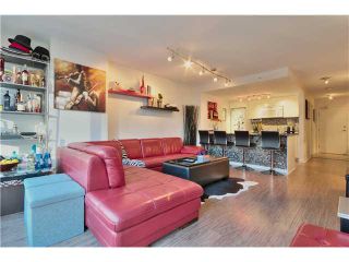 Photo 4: 905 788 HAMILTON Street in Vancouver: Downtown VW Condo for sale (Vancouver West)  : MLS®# V1053998