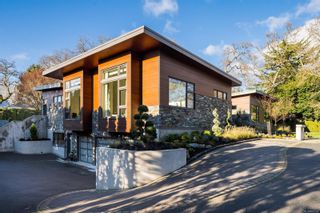 Photo 42: 3160 Ripon Rd in Oak Bay: OB Uplands House for sale : MLS®# 892124