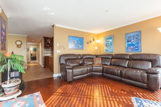 Photo 9: 307 15941 MARINE Drive: White Rock Condo for sale in "THE HERITAGE" (South Surrey White Rock)  : MLS®# R2408083
