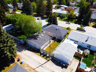 Photo 2: 112 Braden Crescent NW in Calgary: Brentwood Detached for sale : MLS®# A2141893