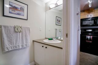 Photo 9: 61 7488 SOUTHWYNDE Avenue in Burnaby: South Slope Townhouse for sale in "LEDGESTONE 1" (Burnaby South)  : MLS®# R2121143