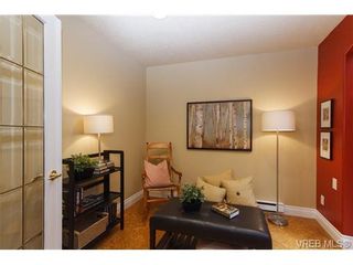Photo 4: 203 2460 Bevan Ave in SIDNEY: Si Sidney South-East Condo for sale (Sidney)  : MLS®# 651225