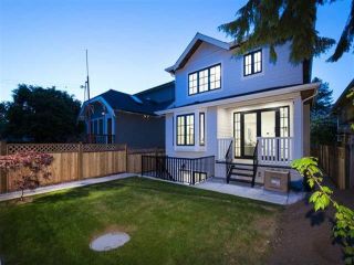 Photo 19: 2660 TRINITY Street in Vancouver: Hastings Sunrise House for sale in "HASTINGS-SUNRISE" (Vancouver East)  : MLS®# R2387673
