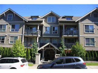 Photo 2: 202 3895 SANDELL Street in Burnaby: Central Park BS Condo for sale in "CLARK HOUSE" (Burnaby South)  : MLS®# V867276